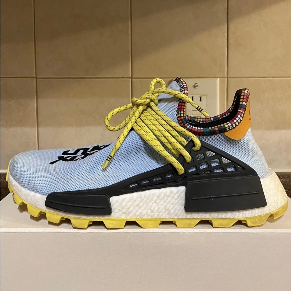 Size 7.5 - adidas NMD Human Race x Pharrell Inspiration Pack 2018 - EE7581